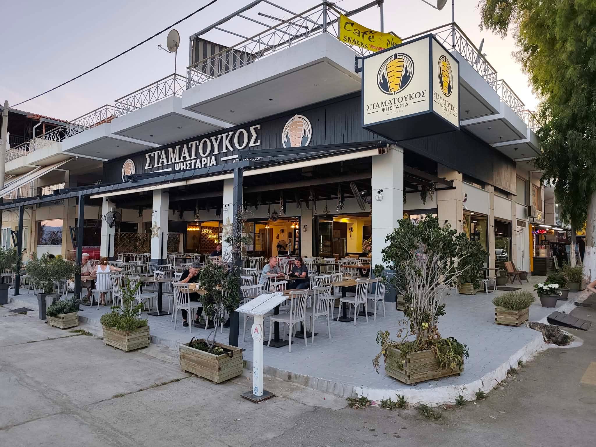 ΣΤΑΜΑΤΟΥΚΟΣ ΨΗΤΟΠΩΛΕΙΟ