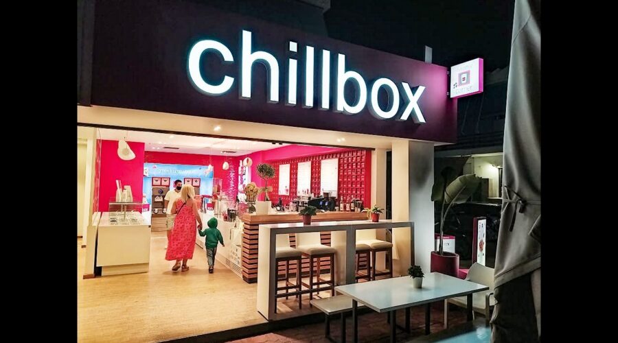 Chillbox | Παγωτό | Φρέσκοι Χυμοί | Καφές | Βάφλα | Κρέπα | Frozen Yogurt | Ερέτρια | Χαλκίδα
