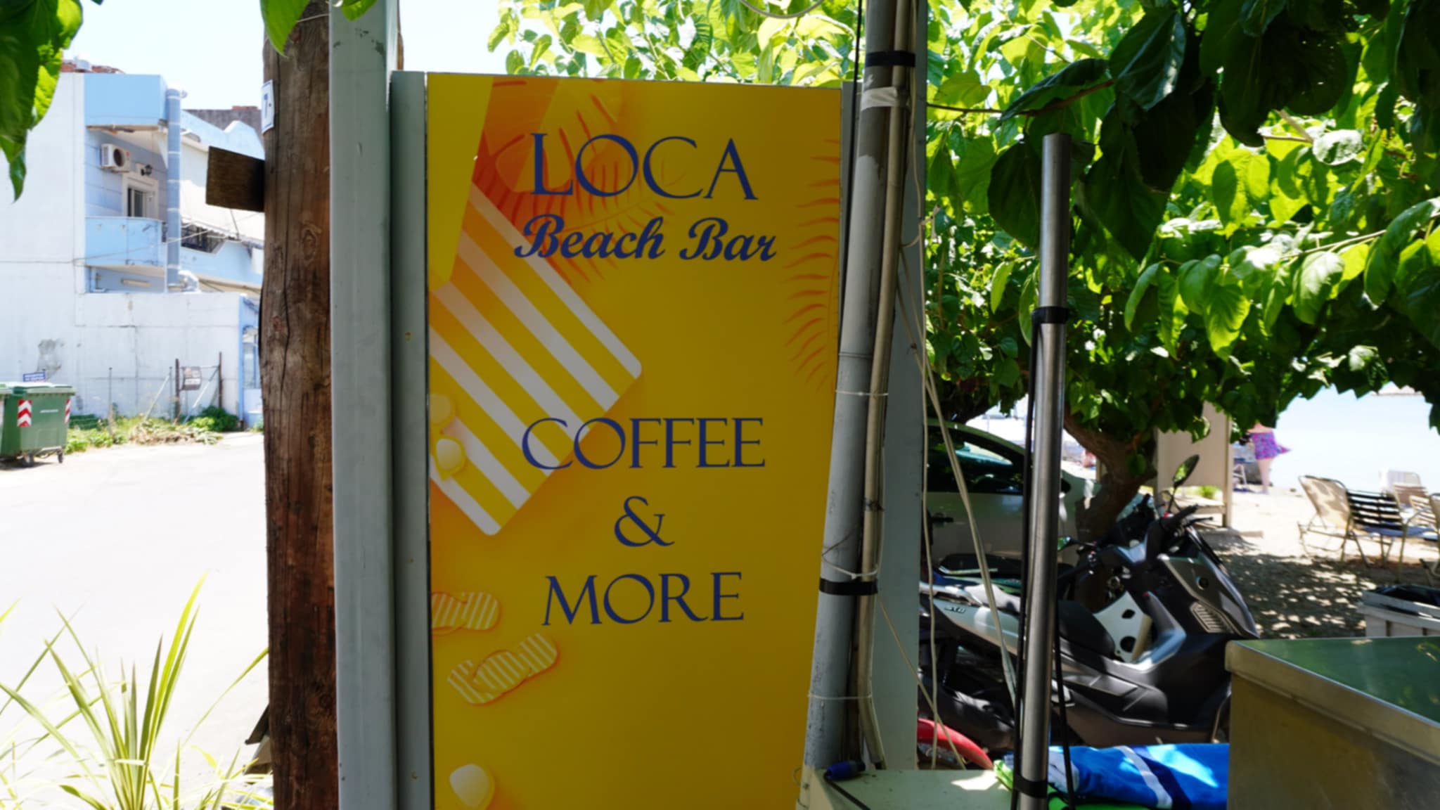 LOCA BECH BAR