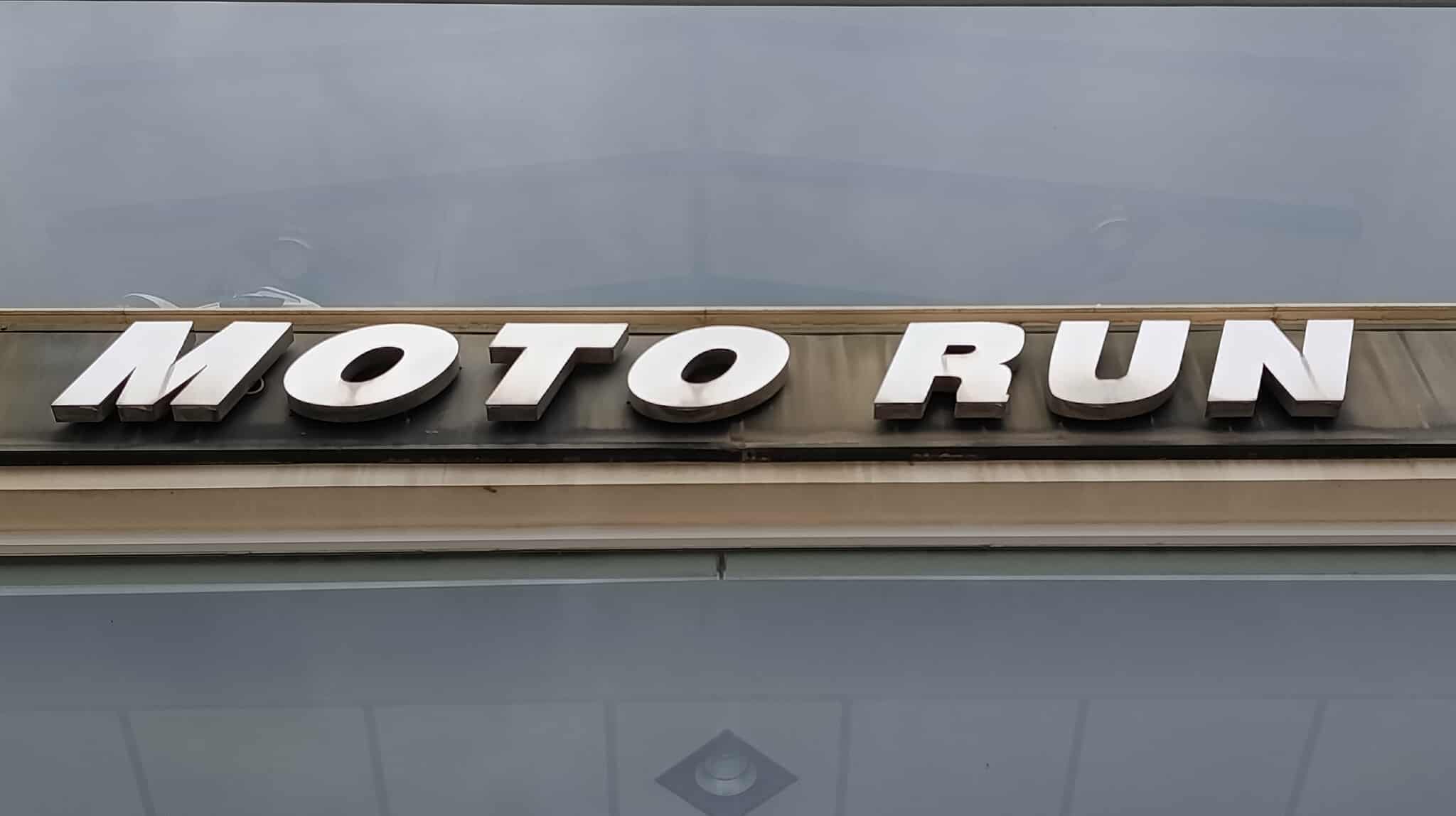 MOTO RUN