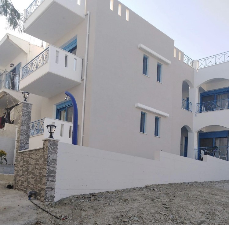 THE BLUE ROOMS